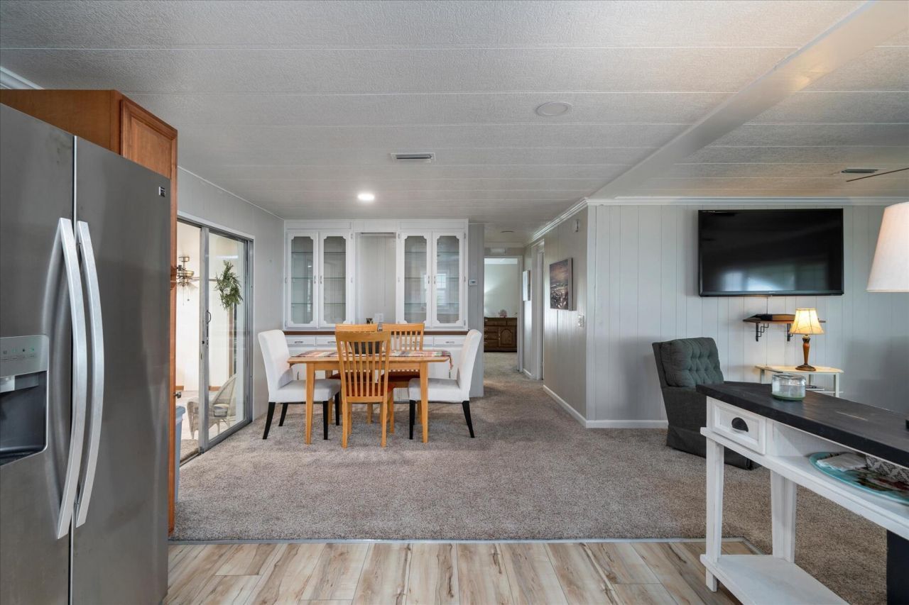 261 NE Cameo Way, Jensen Beach, FL 34957 Photo