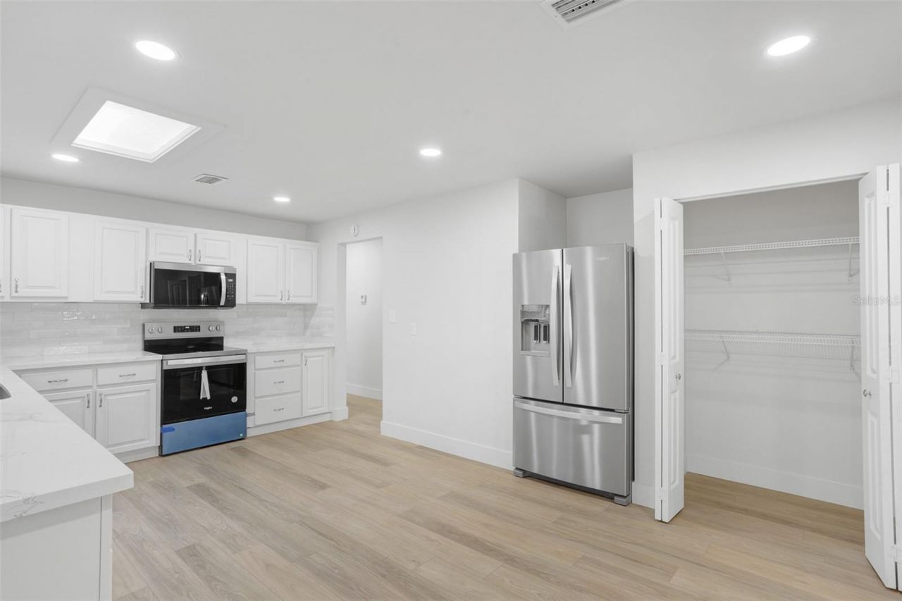 4624 NW 16th Place, Gainesville, FL 32605 Photo