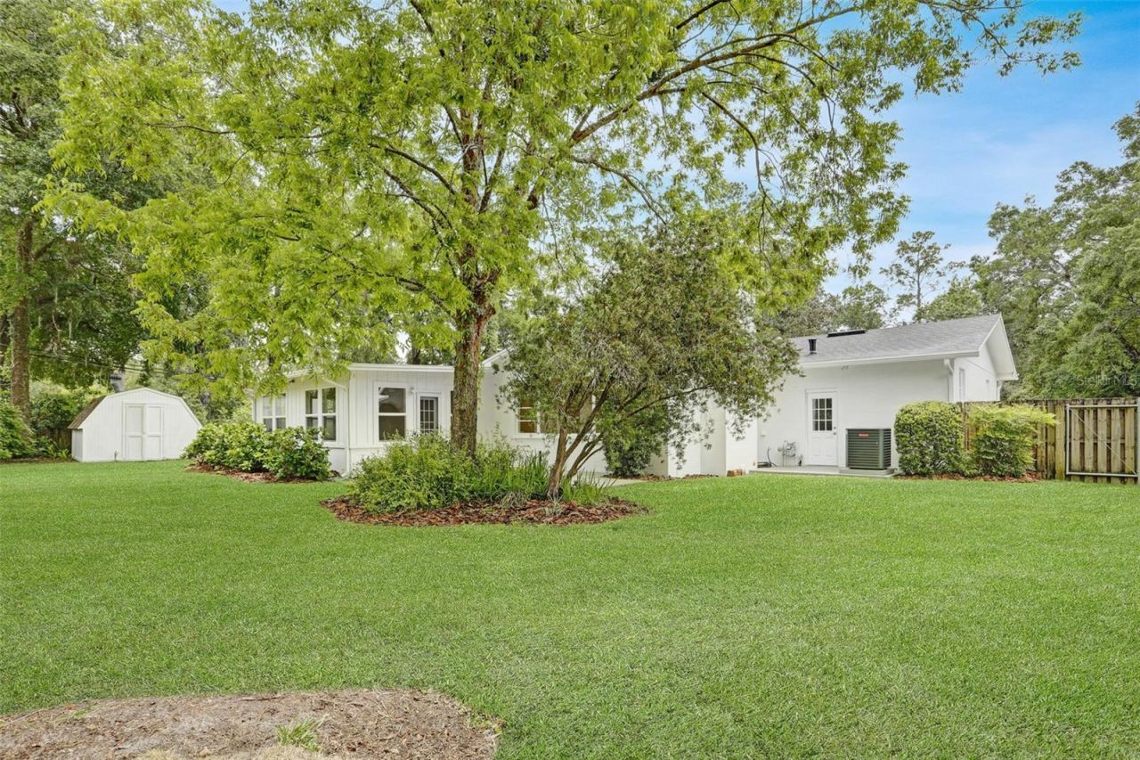 4624 NW 16th Place, Gainesville, FL 32605 Photo