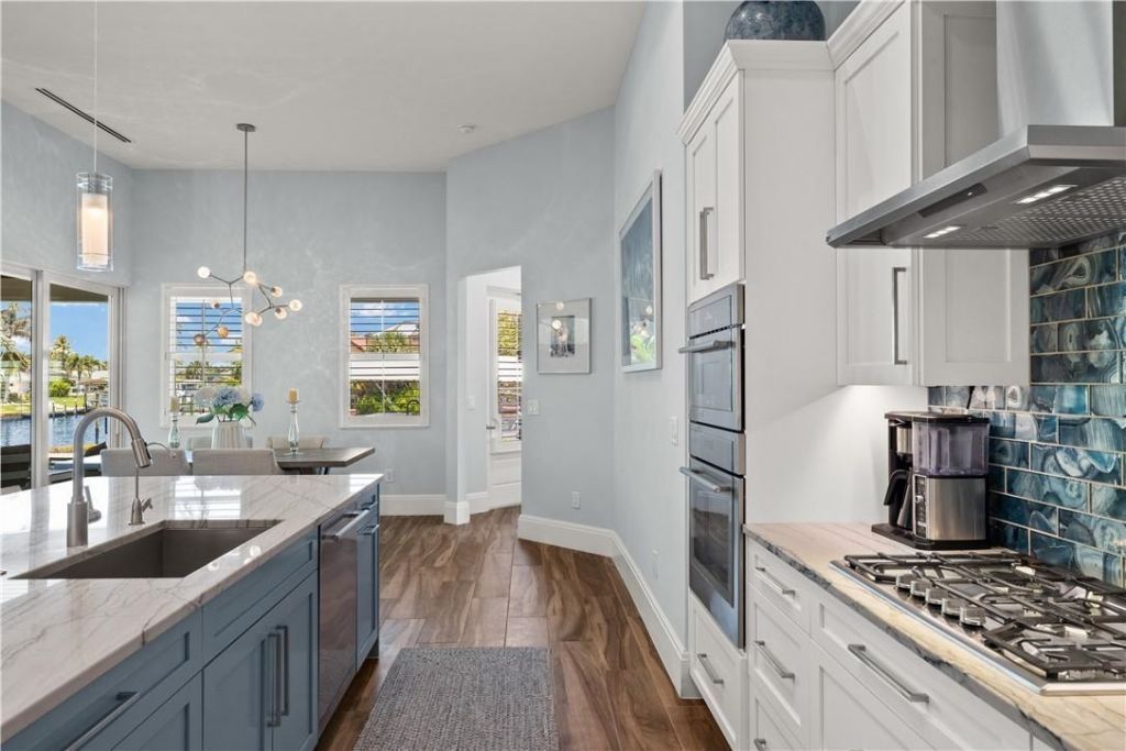 6617 Joanna Cir, Fort Myers, FL 33919 Photo