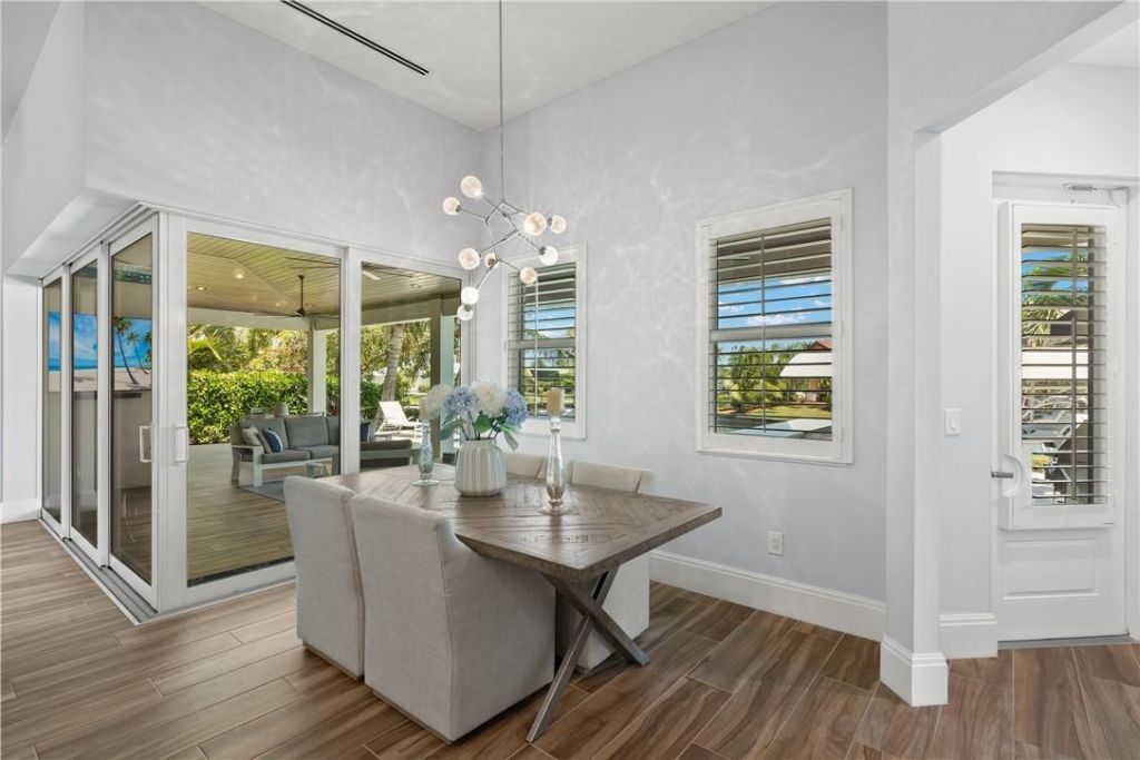 6617 Joanna Cir, Fort Myers, FL 33919 Photo