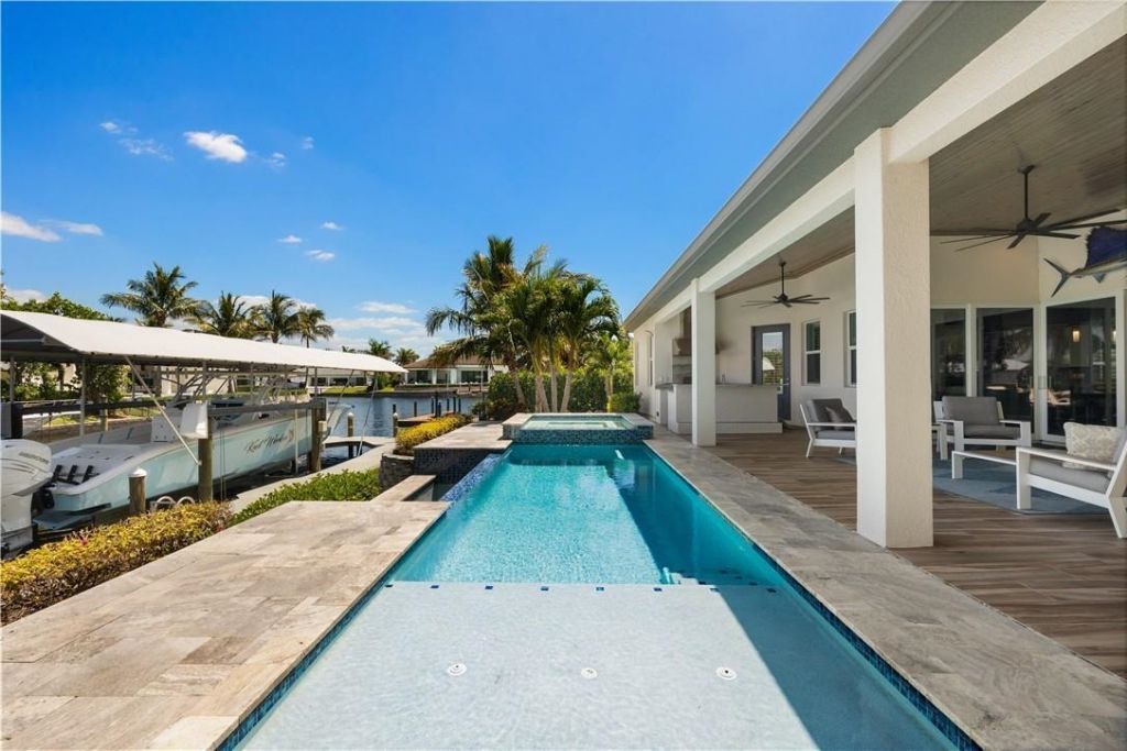 6617 Joanna Cir, Fort Myers, FL 33919 Photo