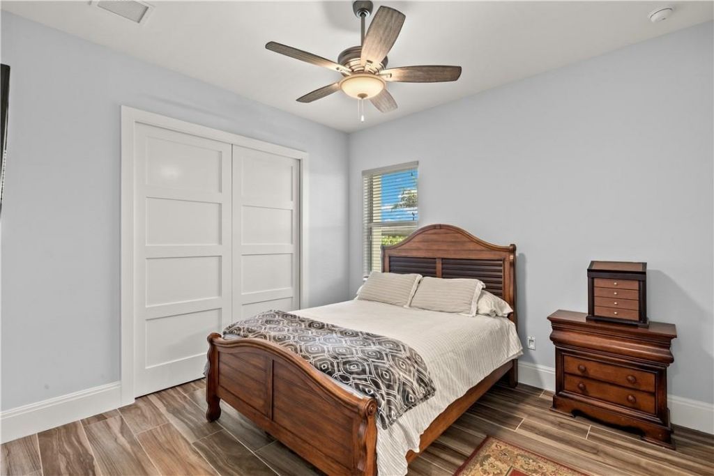 6617 Joanna Cir, Fort Myers, FL 33919 Photo