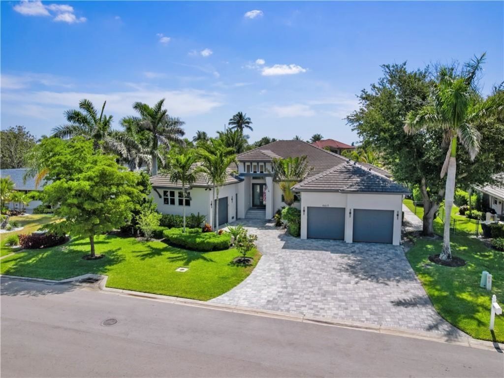 6617 Joanna Cir, Fort Myers, FL 33919 Photo