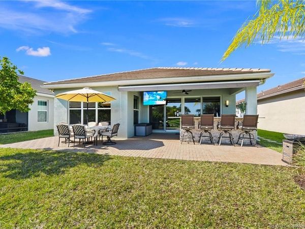 10529 SW Sunray Street, Port St Lucie, FL 34987