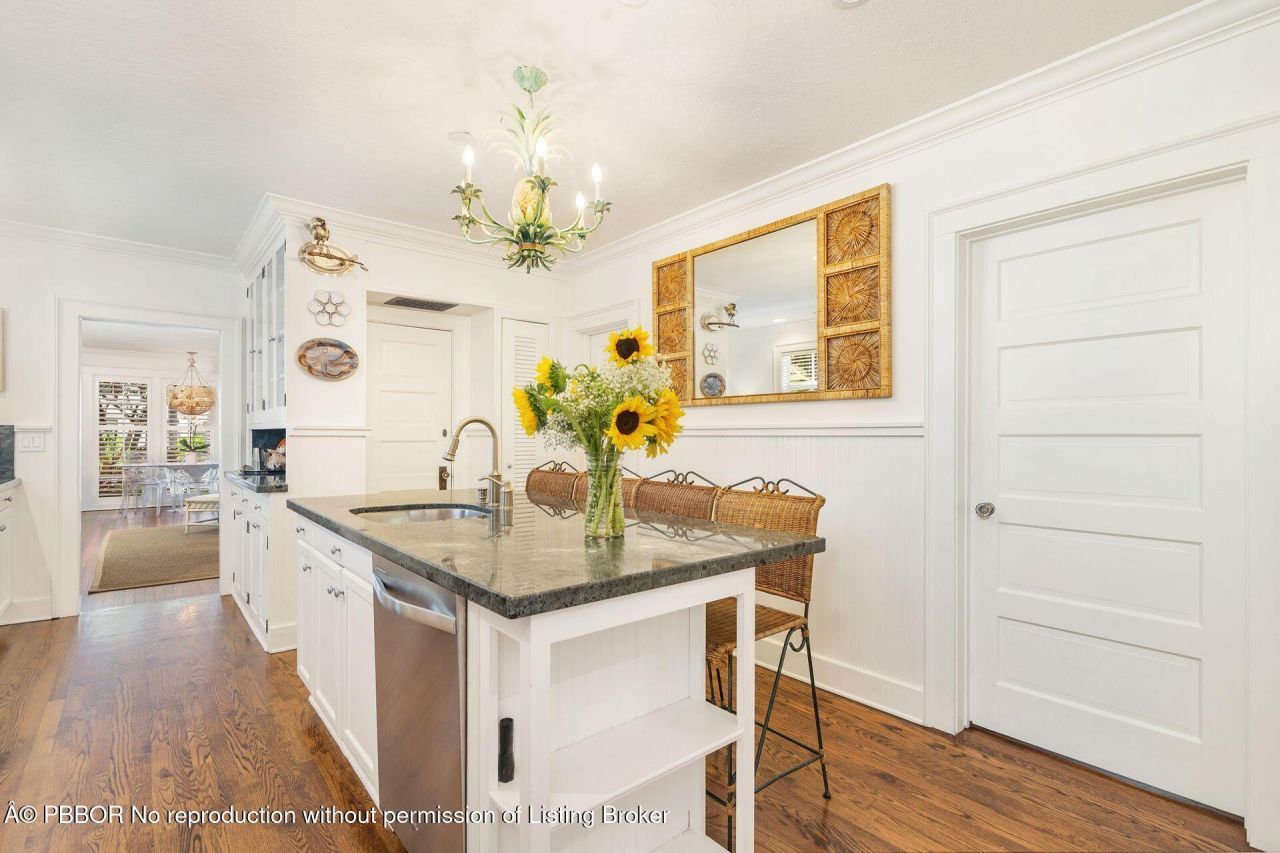 138 Greymon Drive, West Palm Beach, FL 33405 Photo