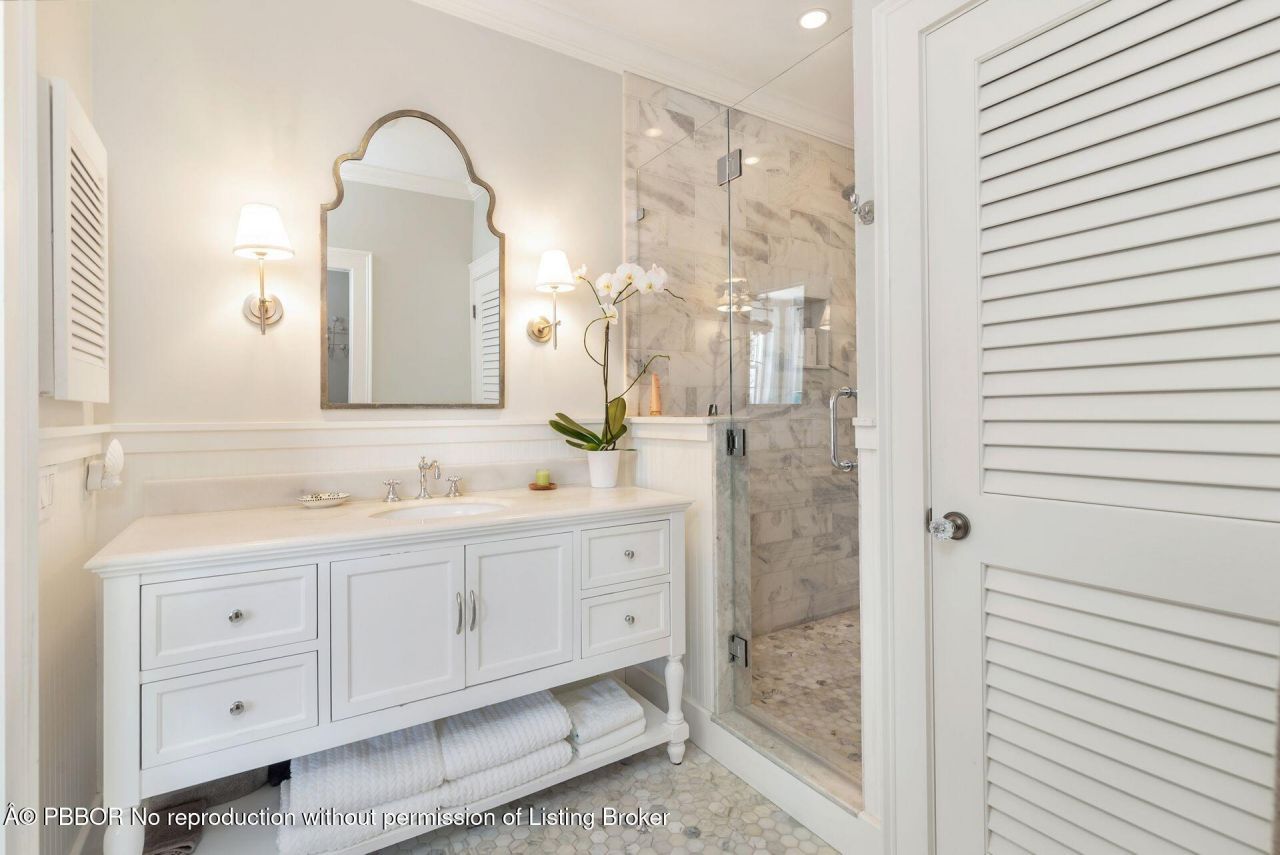 138 Greymon Drive, West Palm Beach, FL 33405 Photo