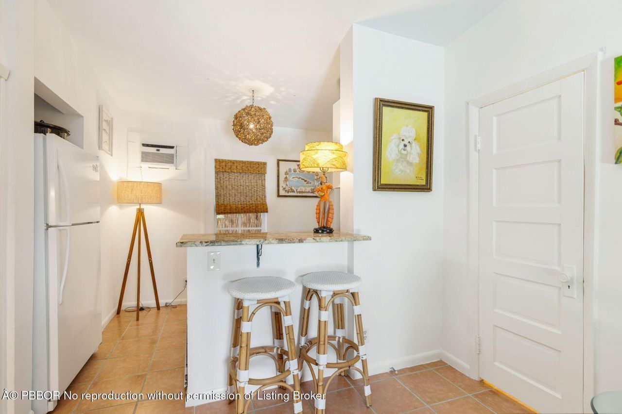 138 Greymon Drive, West Palm Beach, FL 33405 Photo