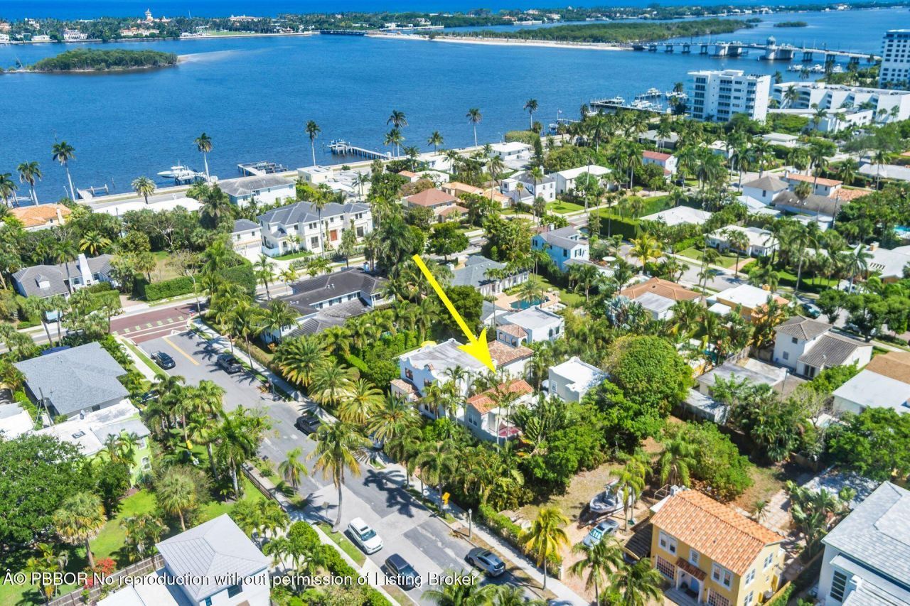 138 Greymon Drive, West Palm Beach, FL 33405 Photo