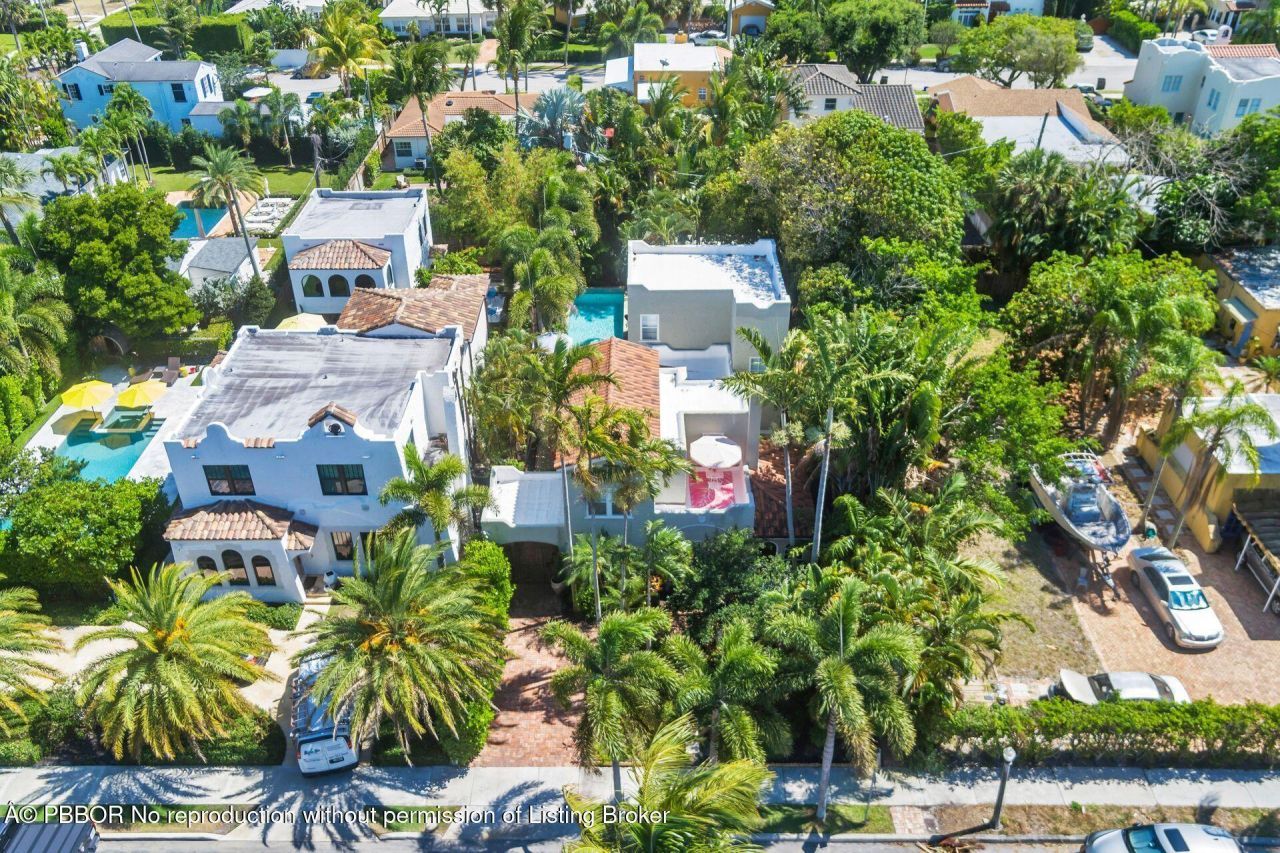 138 Greymon Drive, West Palm Beach, FL 33405 Photo