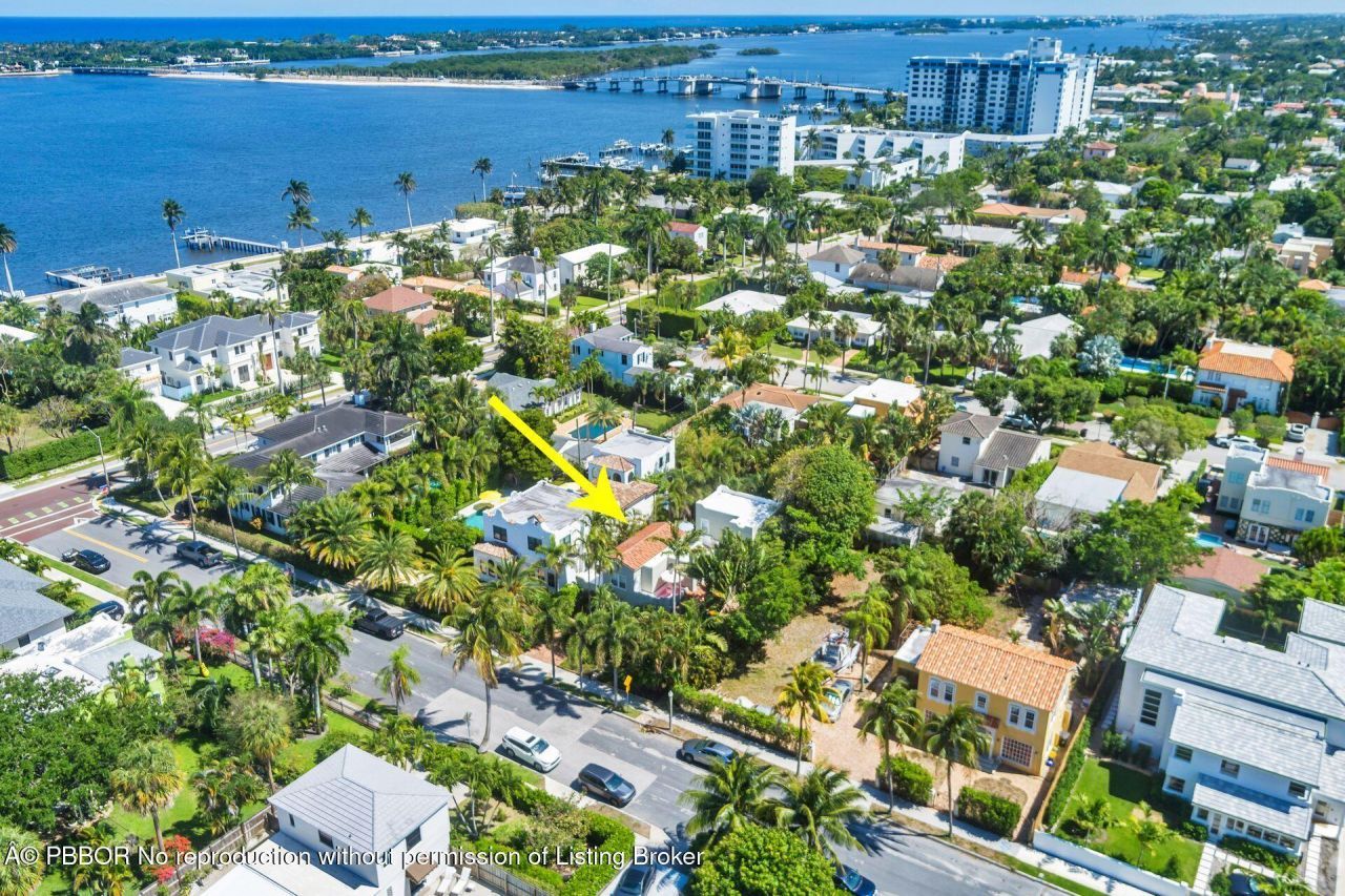 138 Greymon Drive, West Palm Beach, FL 33405 Photo