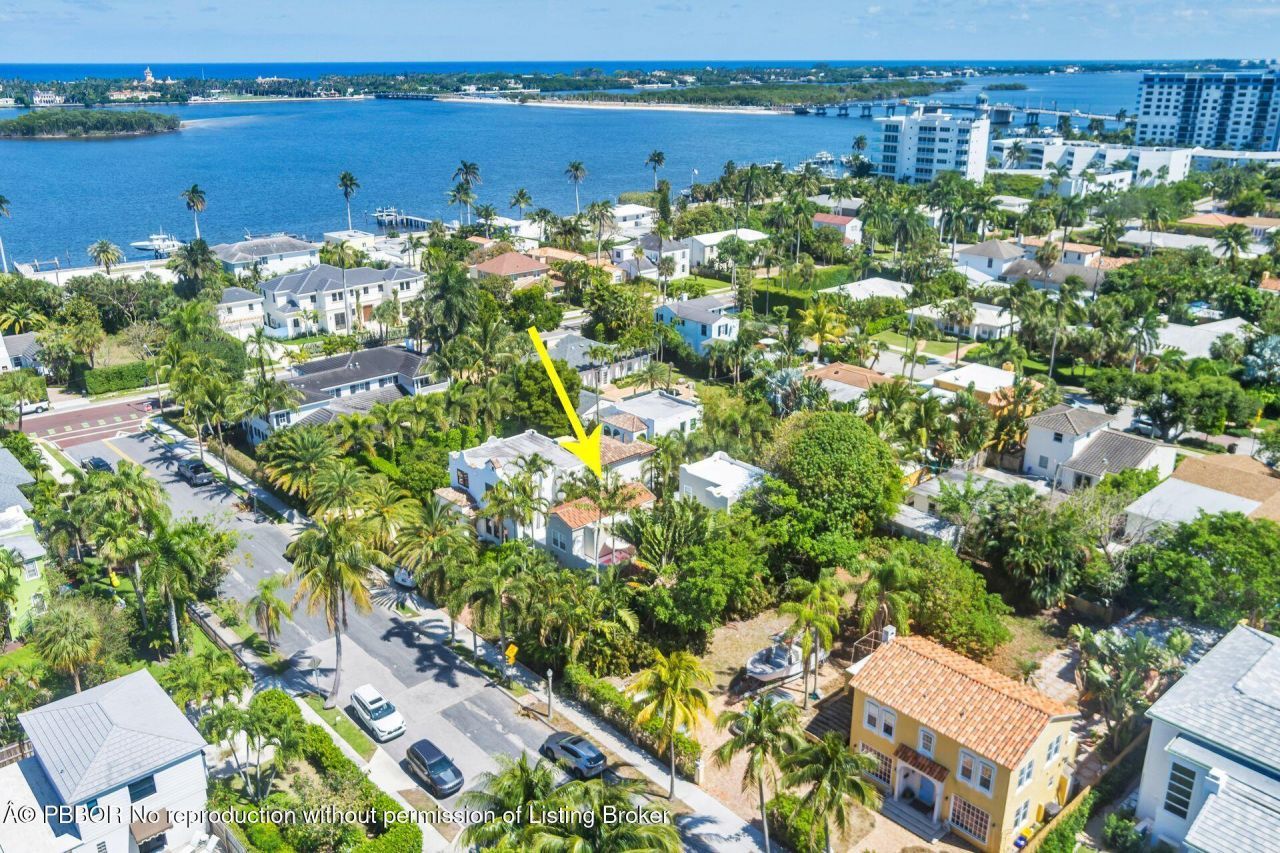 138 Greymon Drive, West Palm Beach, FL 33405 Photo