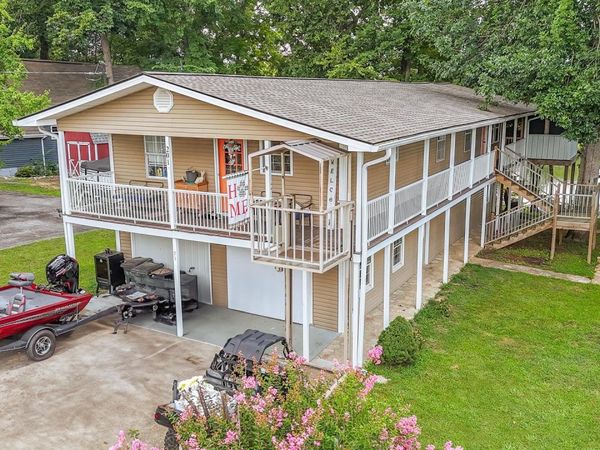 201 BEECHVIEW DR, Clifton, TN 38425