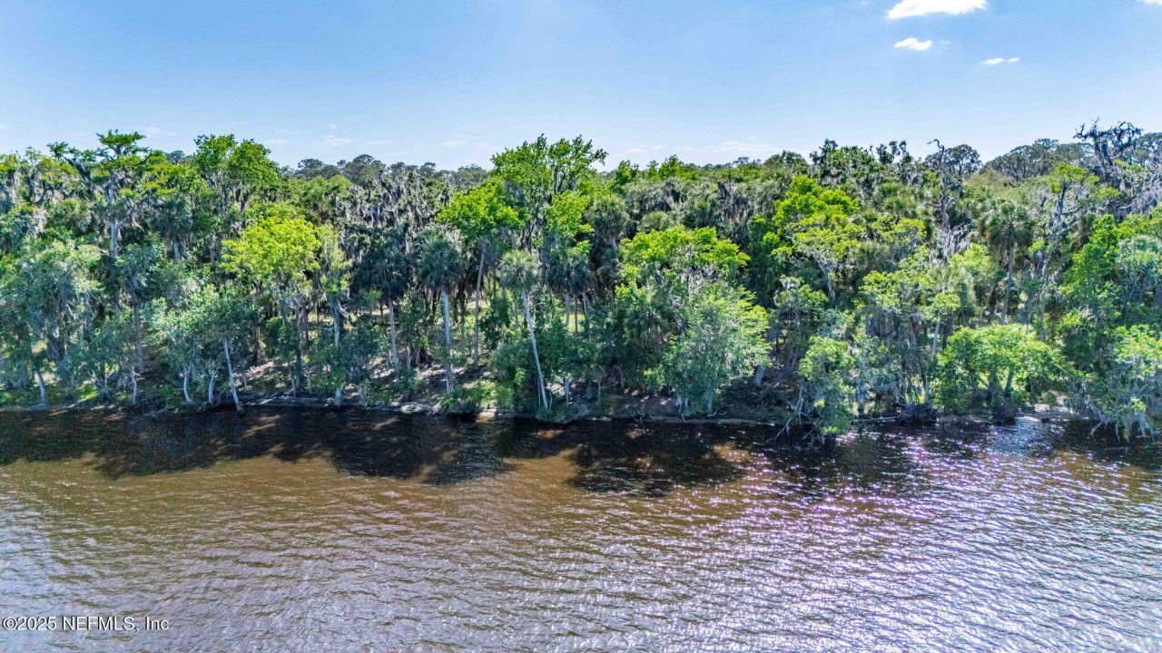 762 National Forest Road 75g Road, Palatka, FL 32177 Photo