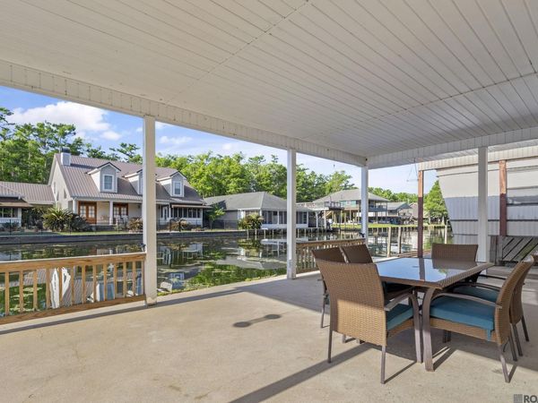 246 Bayou Tranquille Rd, Pierre Part, LA 70339