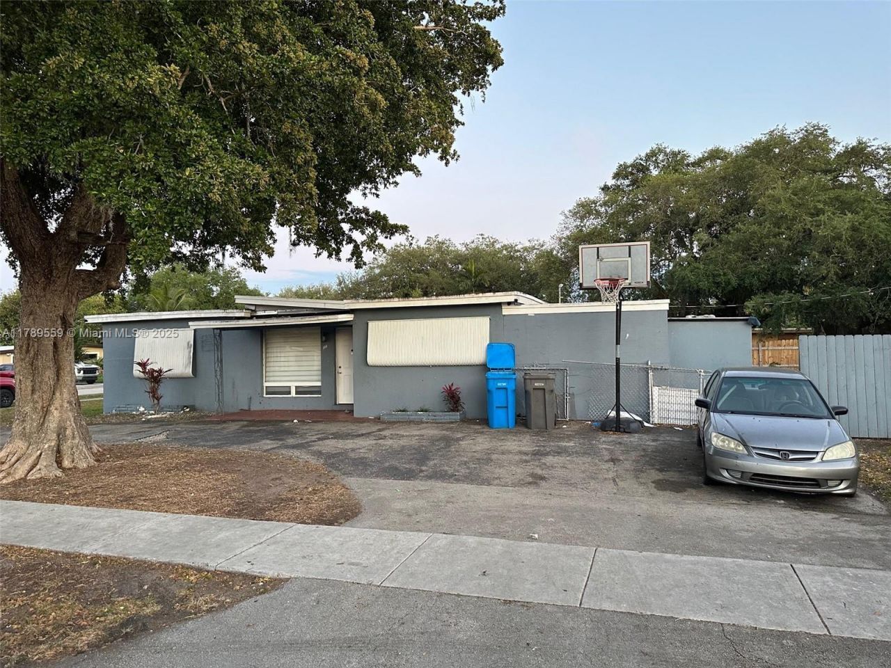 100 Virginia Rd, West Park, FL 33023 Photo