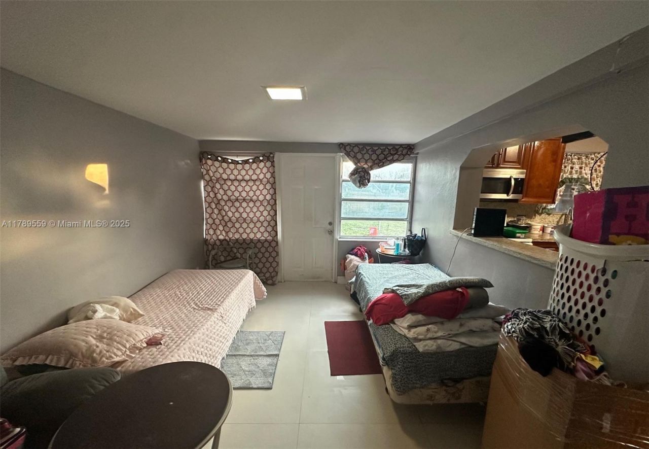100 Virginia Rd, West Park, FL 33023 Photo