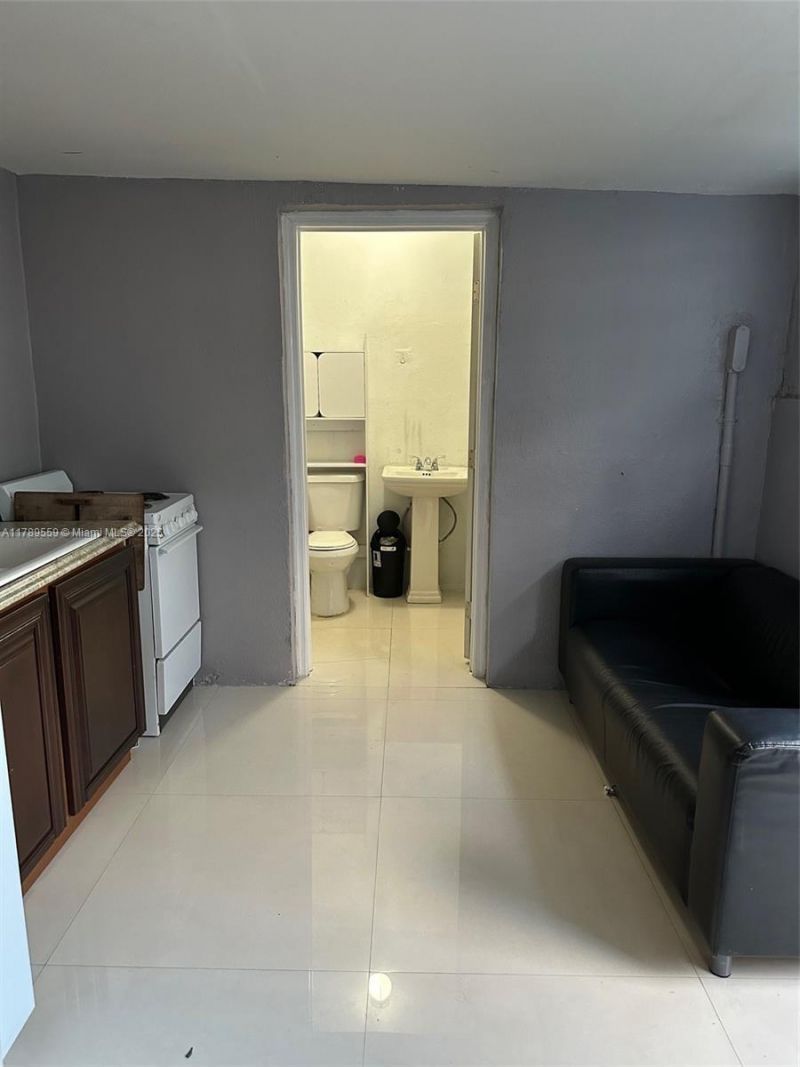 100 Virginia Rd, West Park, FL 33023 Photo