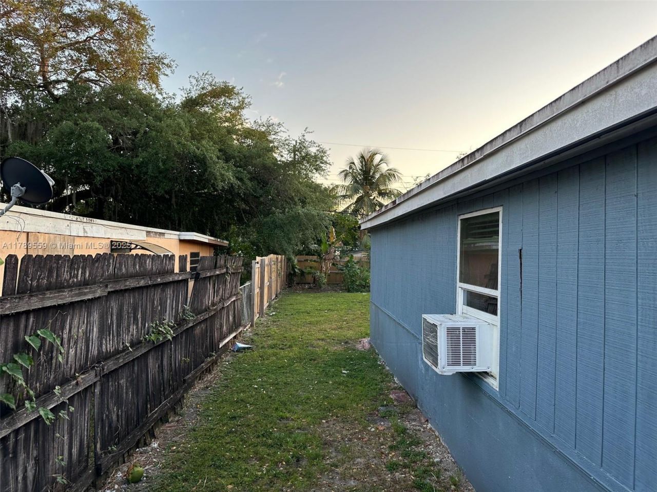 100 Virginia Rd, West Park, FL 33023 Photo