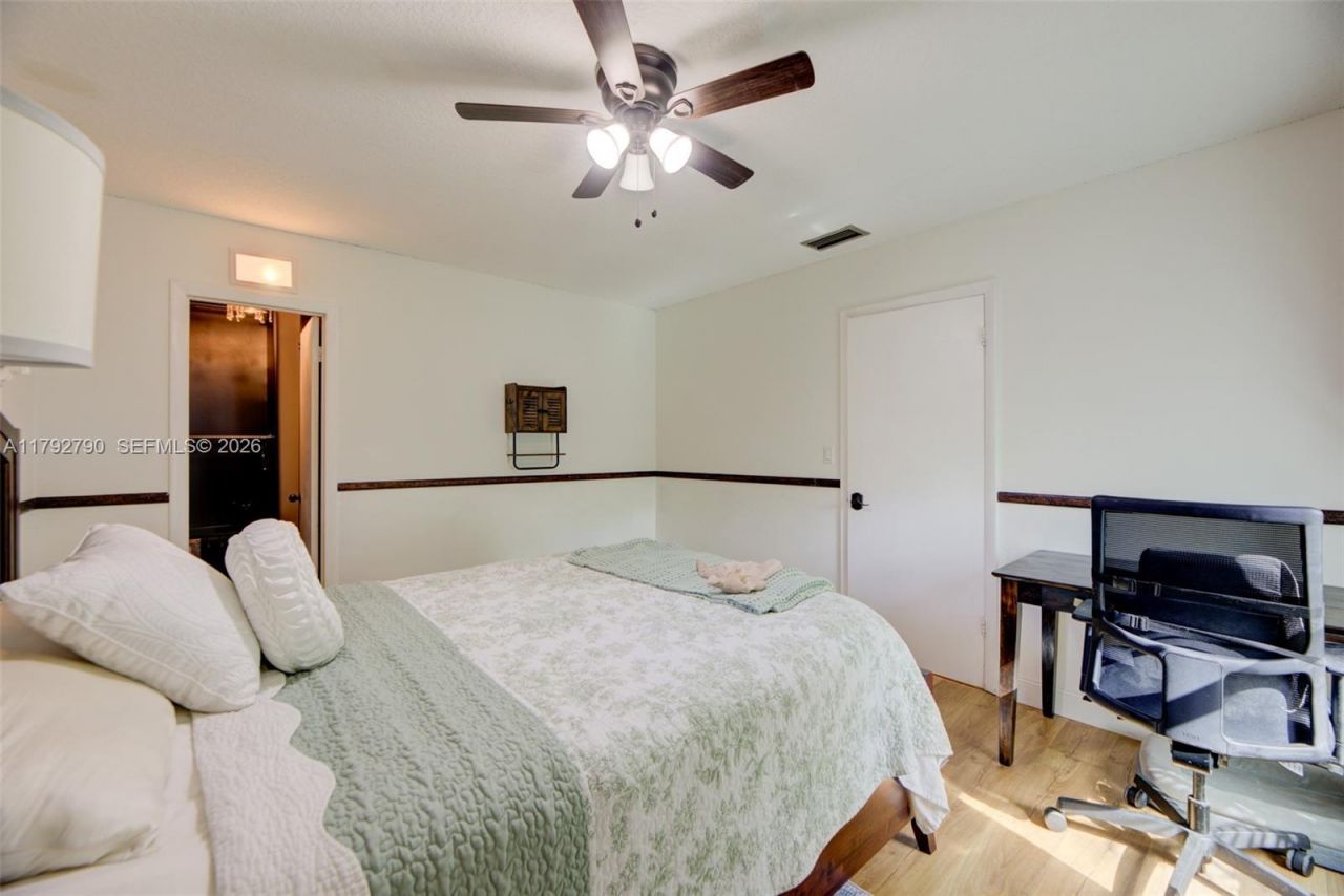 11560 NW 26th St, Plantation, FL 33323 Photo