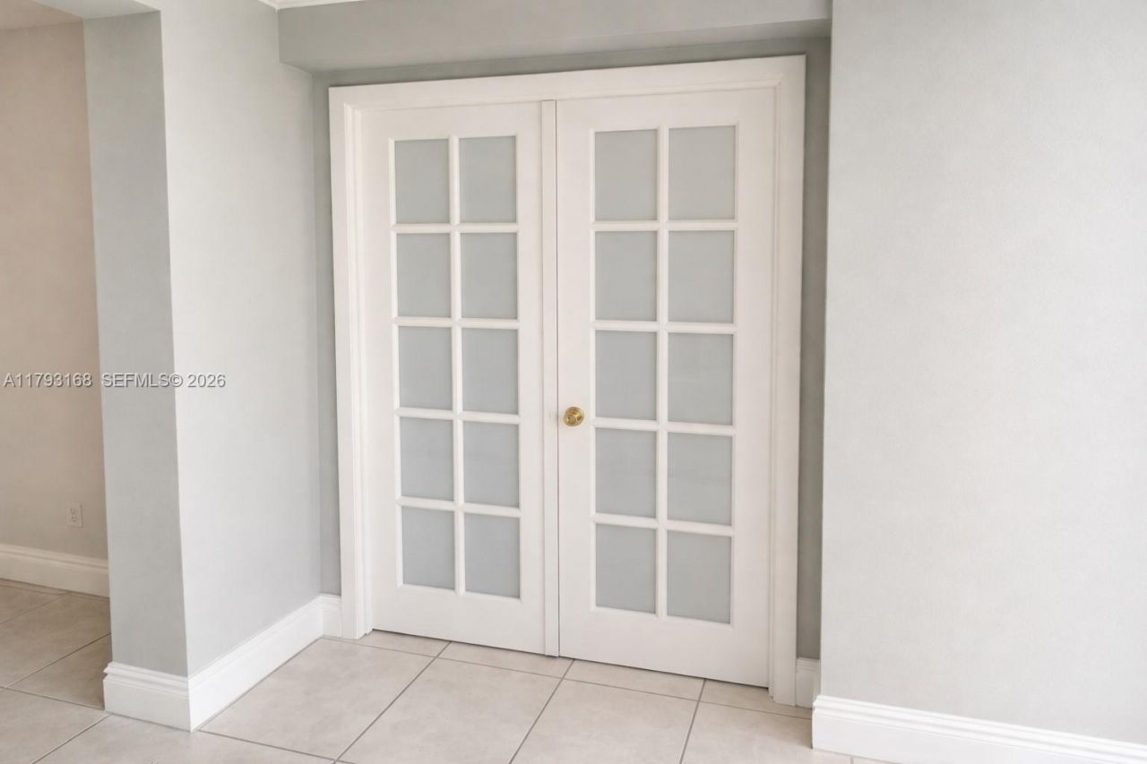 8305 SW 152nd Ave, Unit A-411, Miami, FL 33193 Photo