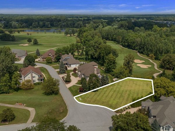 1441 Nelson Drive, Chesterton, IN 46304