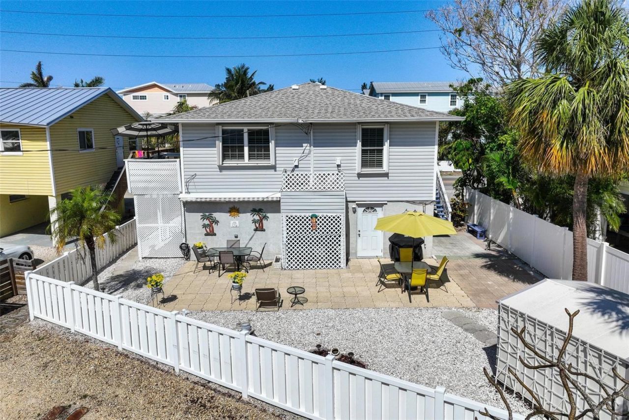 4503 Gulf Drive, Unit A&B, Holmes Beach, FL 34217 Photo