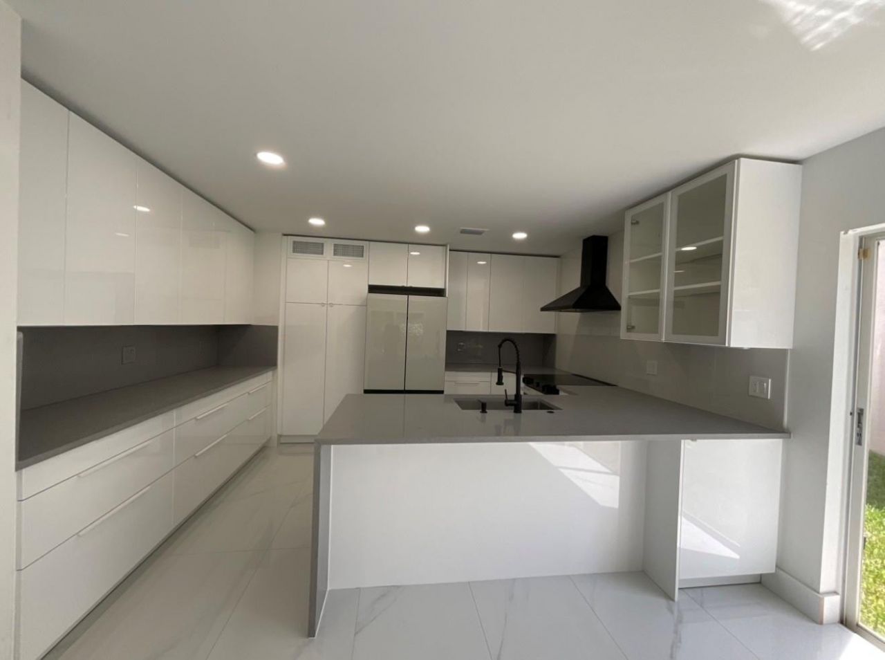 6805 NW 75th Place, Parkland, FL 33067 Photo