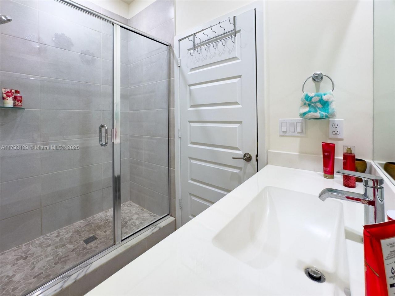 8175 NW 104th Ave, Unit 25, Doral, FL 33178 Photo