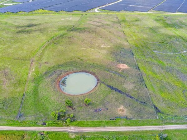 619 Hcr 3220, Penelope, TX 76676