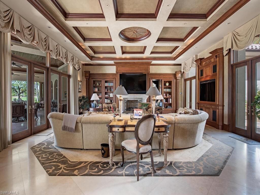 9663 Mashie Ct, Naples, FL 34108 Photo