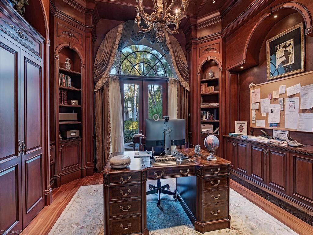 9663 Mashie Ct, Naples, FL 34108 Photo