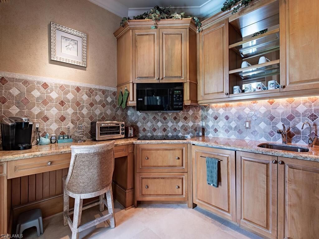 9663 Mashie Ct, Naples, FL 34108 Photo