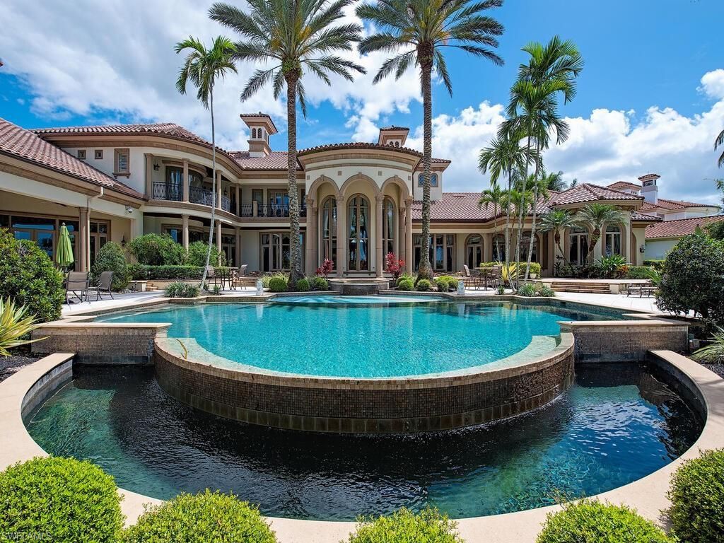 9663 Mashie Ct, Naples, FL 34108 Photo