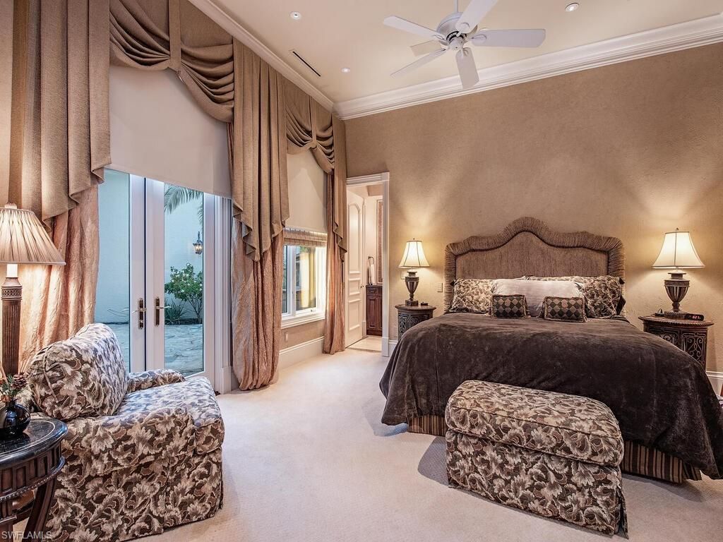 9663 Mashie Ct, Naples, FL 34108 Photo