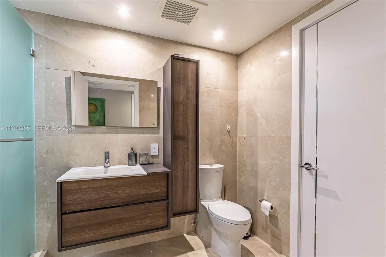 495 Brickell Ave, Unit 2801, Miami, FL 33131 Photo