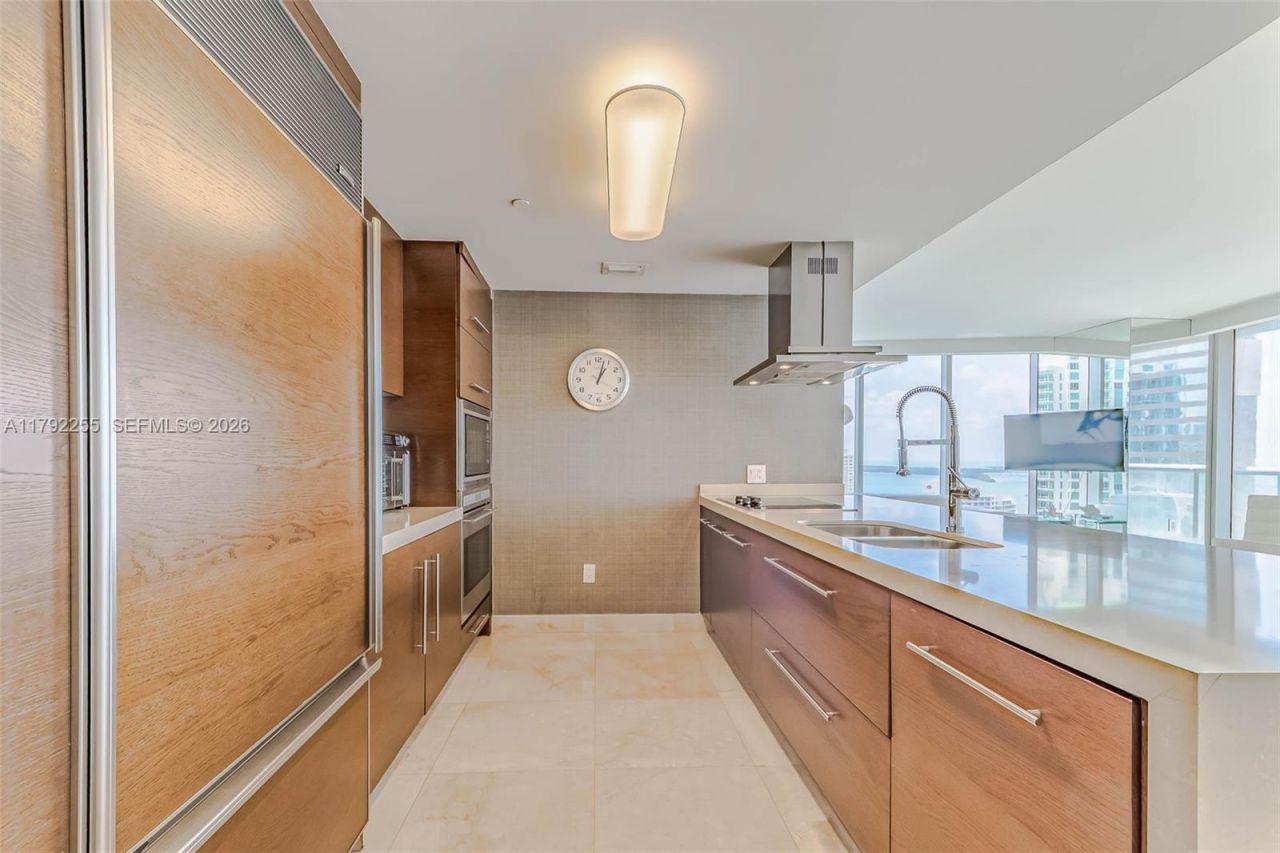495 Brickell Ave, Unit 2801, Miami, FL 33131 Photo