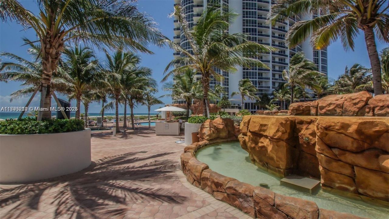 18101 Collins Ave, Unit 1105, Sunny Isles Beach, FL 33160 Photo