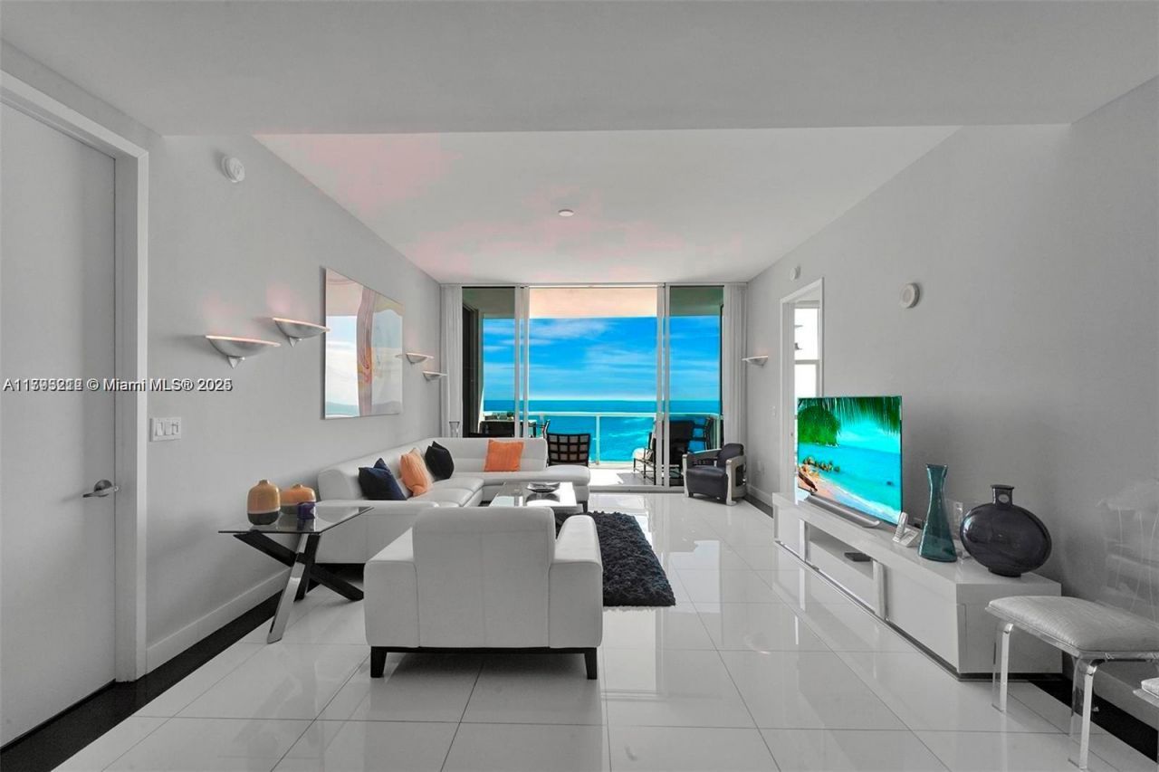 18101 Collins Ave, Unit 1105, Sunny Isles Beach, FL 33160 Photo