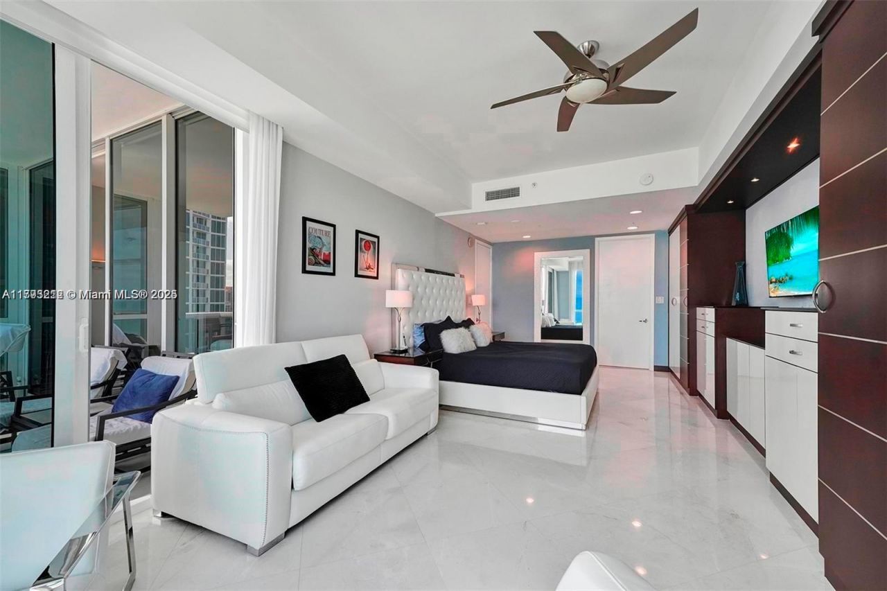 18101 Collins Ave, Unit 1105, Sunny Isles Beach, FL 33160 Photo