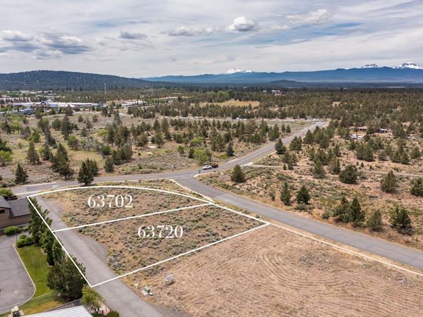 63702 Clausen Drive, Bend, OR 97701