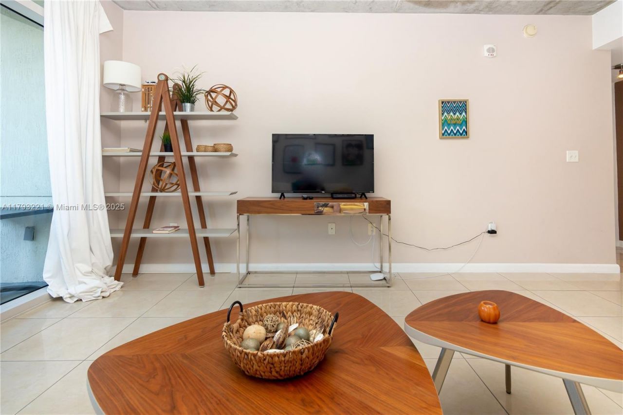 3250 NE 1st Ave, Unit 608, Miami, FL 33137 Photo