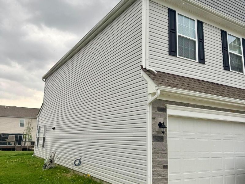 1123 Hampton Lane, London, OH 43140 Photo 17