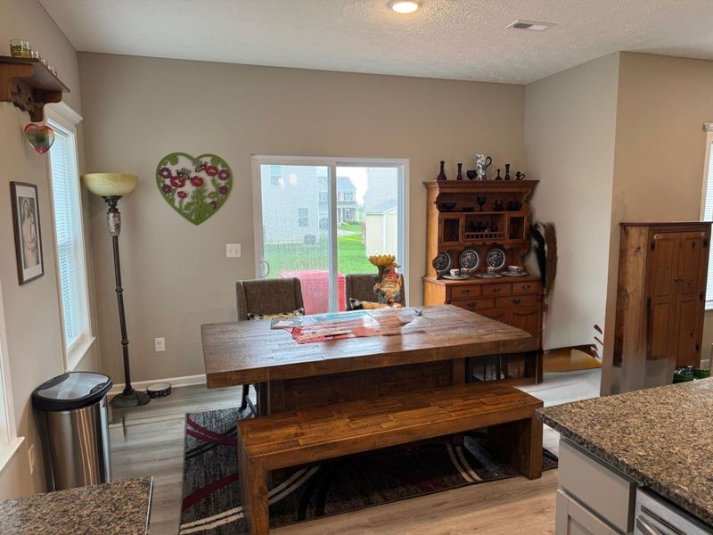 1123 Hampton Lane, London, OH 43140 Photo 6