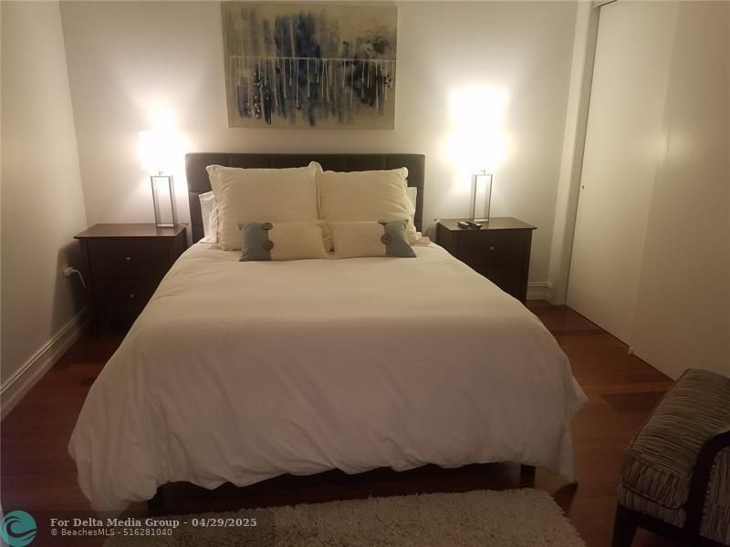 1830 S Ocean Drive, Unit 2809, Hallandale Beach, FL 33009 Photo