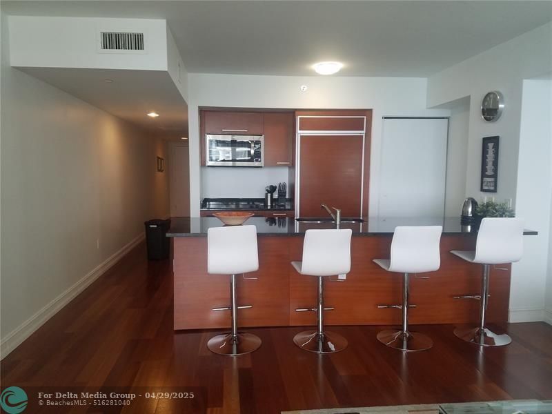 1830 S Ocean Drive, Unit 2809, Hallandale Beach, FL 33009 Photo
