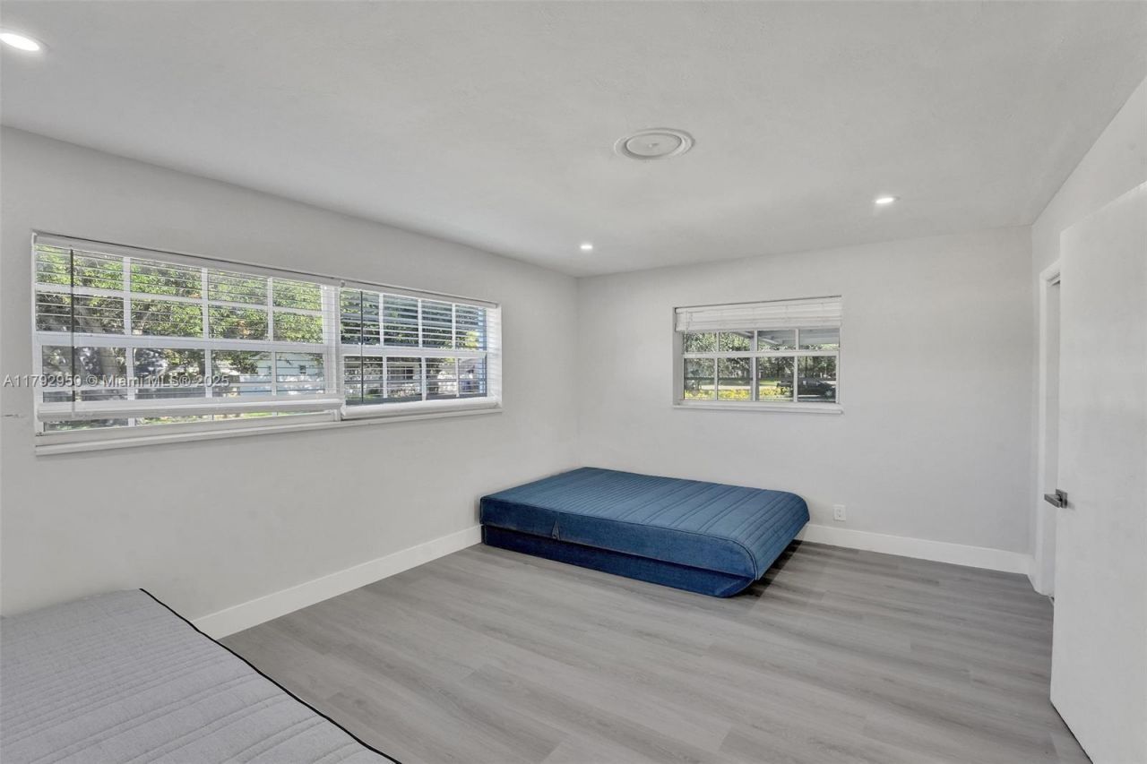 5657 Grant St, Hollywood, FL 33021 Photo