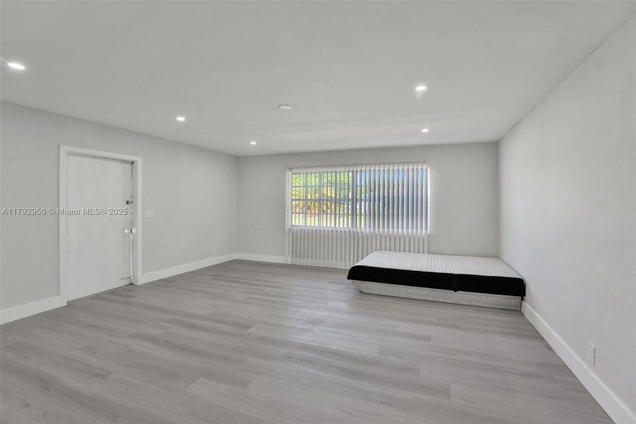 5657 Grant St, Hollywood, FL 33021 Photo