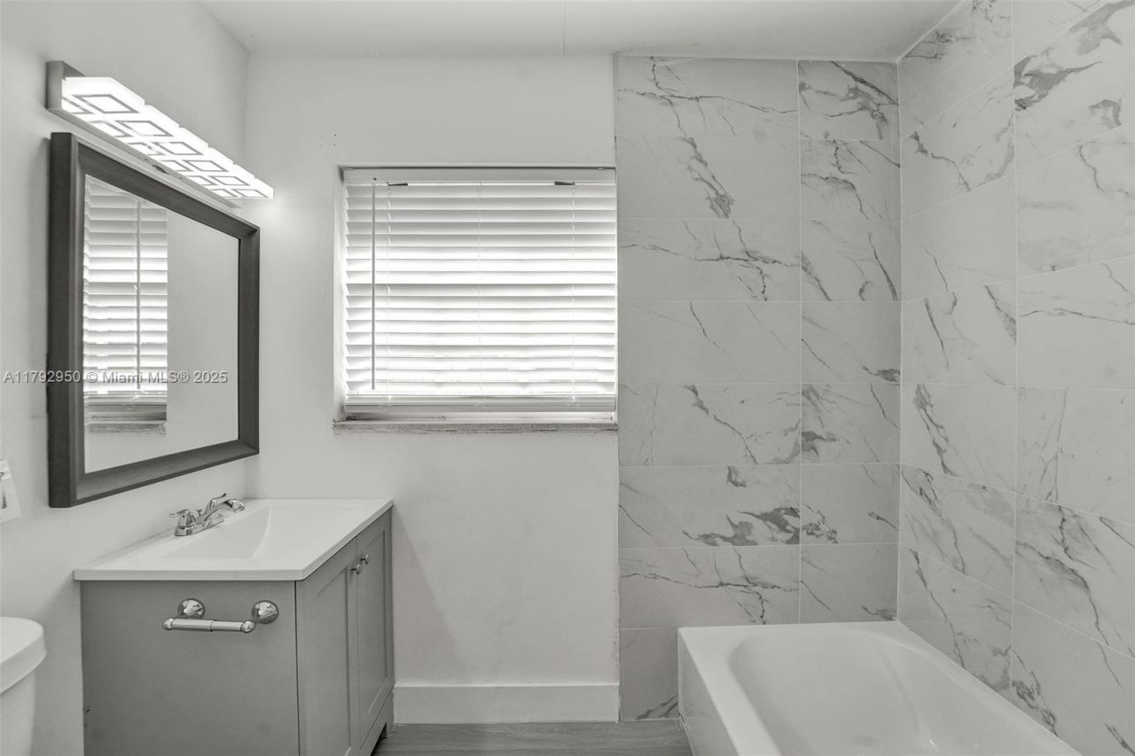 5657 Grant St, Hollywood, FL 33021 Photo