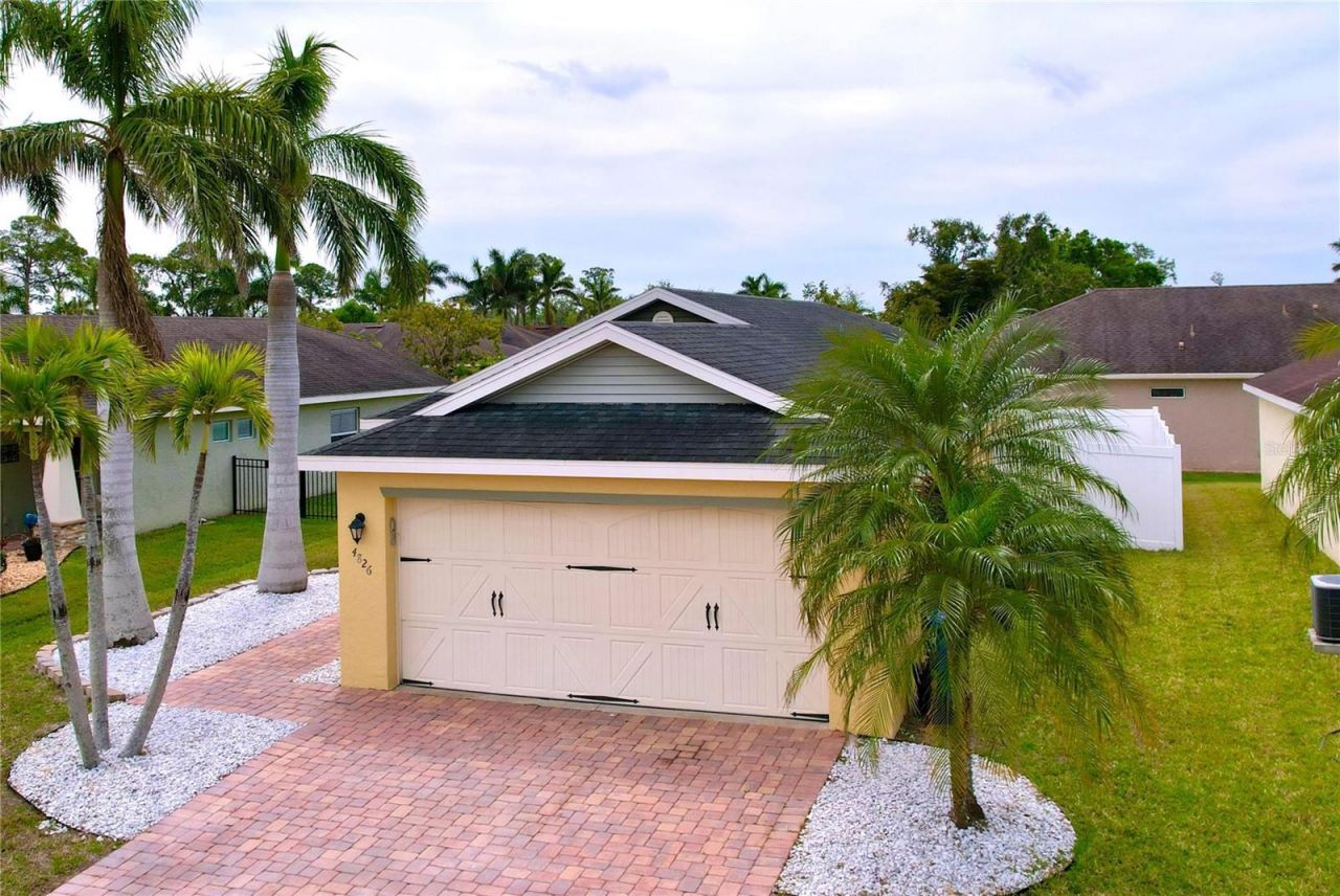 4826 San Ortebello Drive, Bradenton, FL 34208 Photo